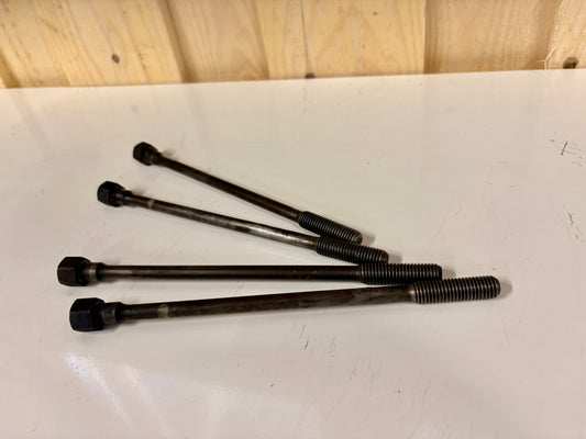 Set Zylinderkopfschrauben FL912 Deutz (4 Stück) original gebraucht